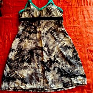 ZeroxPosur dress gray, black and turquoise colors.